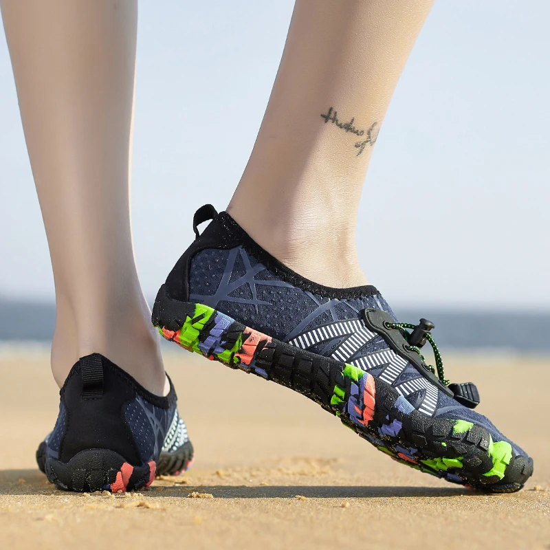 Thumbnail 4 - #10 Trending Hiking Footwear Right Now