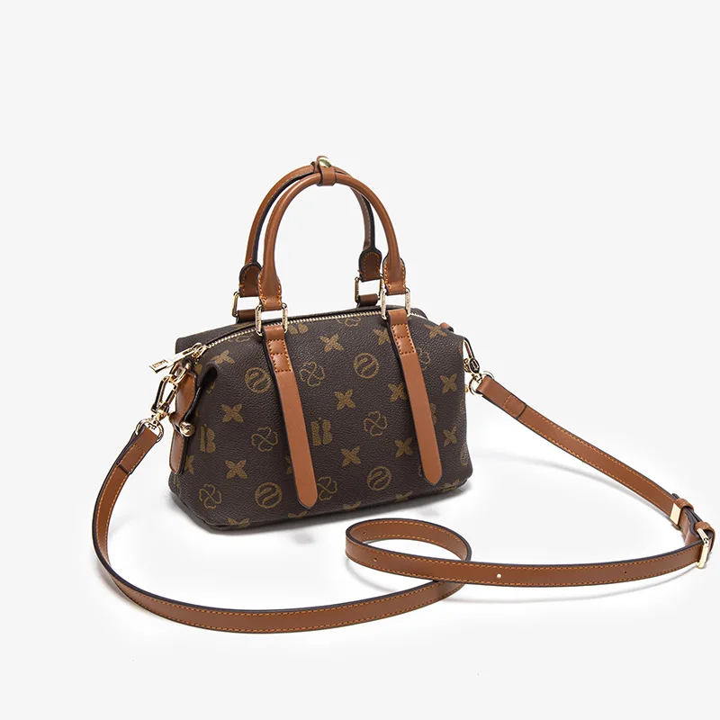 

Stylish Luxury Diaper Bag Women Crossbody Bag High-End Designer Handbag Minimalist Fashionable Large Capacity Leather Tote