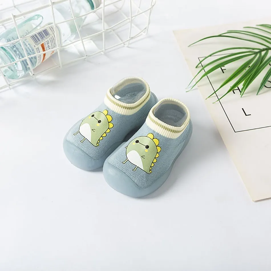 Zapatos antideslizantes de goma para bebé, niña, niño, recién nacido, muchos zapatos con patrón de dibujos animados encantadores, zapatos para
