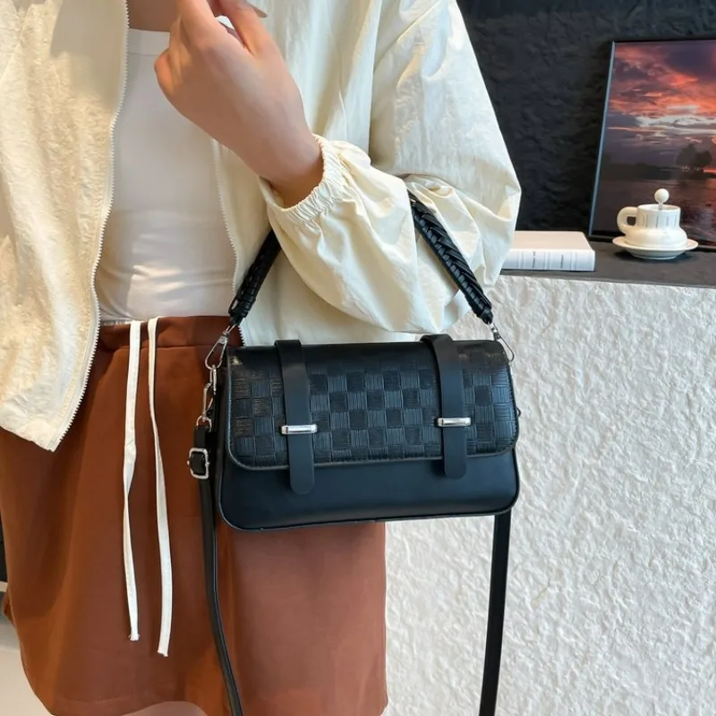 

Diaper Bag Fashionable Square Leather Handbag Elegant Designer Crossbody Satchel For Women Stylish Minimalist Tote