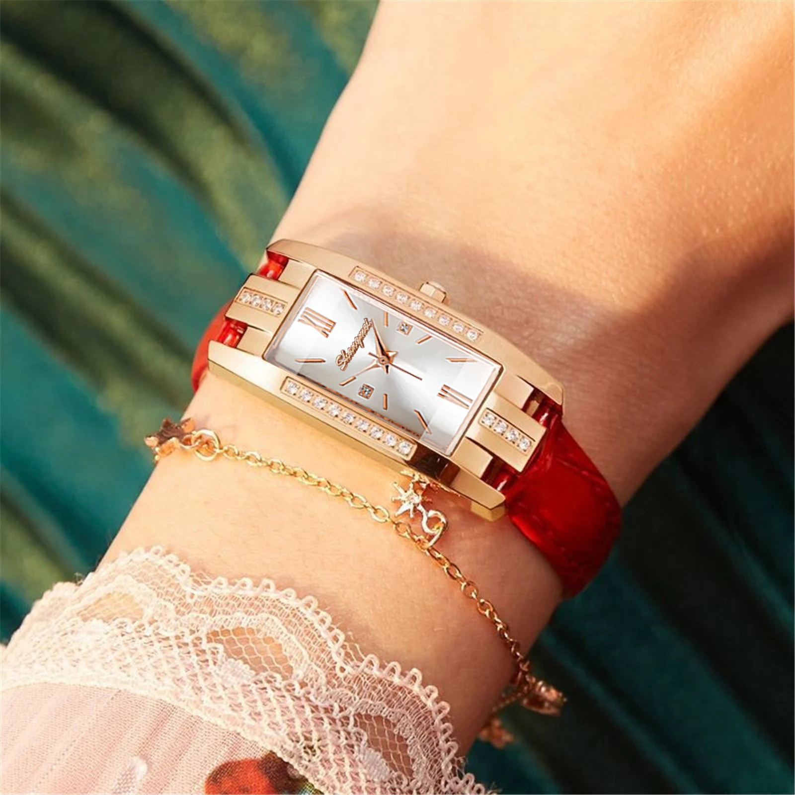 Vintage Women Watches Fashion Rhinestone Rectangle Ladies Leather Band Quartz Watch