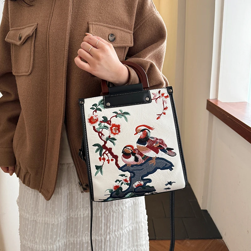 高級デザイナーハンドバッグ女性ショルダーバッグ中国風刺繍チャ - Luxury Bags Girls のレビューと価格