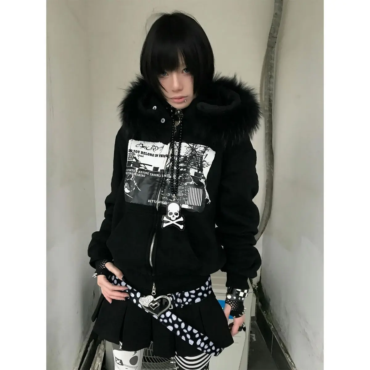

Onalippa Japanese Subculture Hooded Cardigan Fur Collar Sweatshirt Women Autumn Thickened Fleece Y2k Light Sub Black Top Jacket