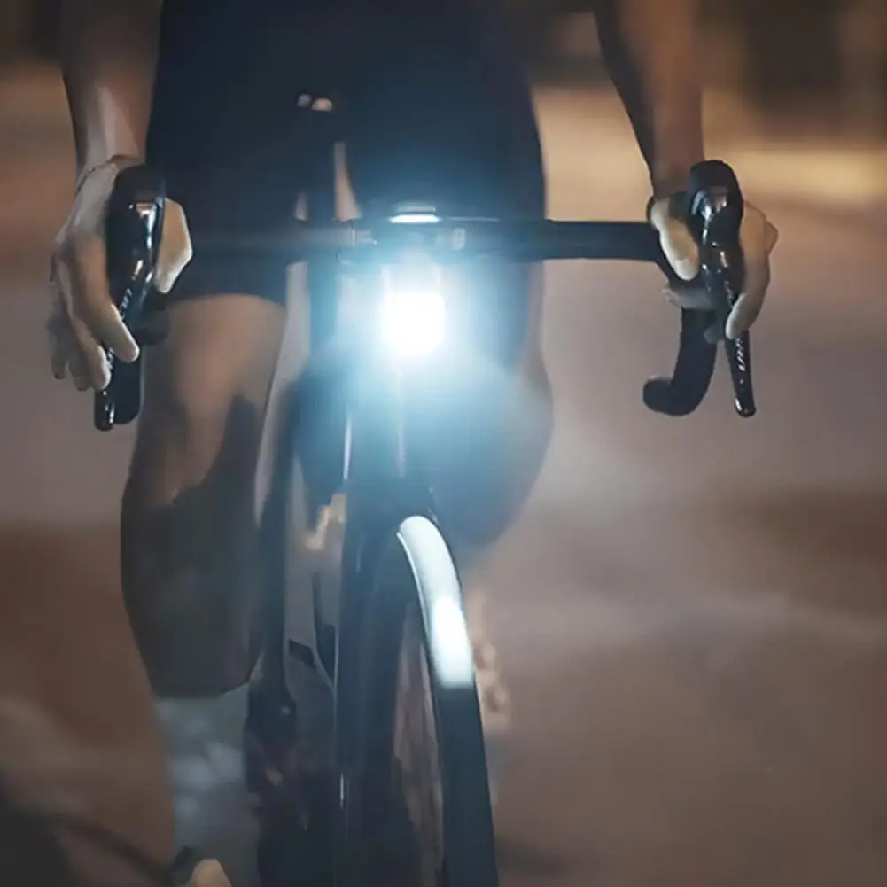 الدراجة العلوي USB طرق قابلة للشحن قابل للتعديل 1000LM مقاوم للماء دراجة الطريق الجبلية ليلة ركوب قطع خط شعاع الجبهة مصباح