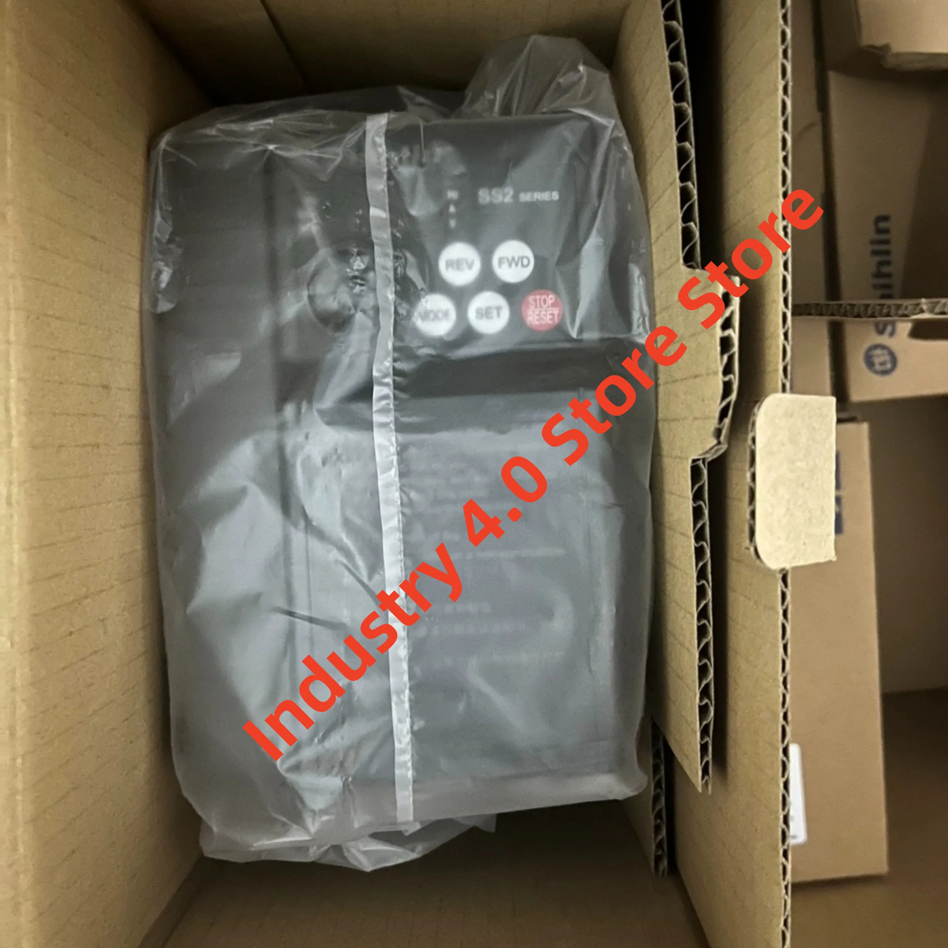 SS2-043-2.2K 380 В 2,2 кВт 100% новый SS2-043-3,7 К 380 В 3,7 кВт Преобразователь частоты
