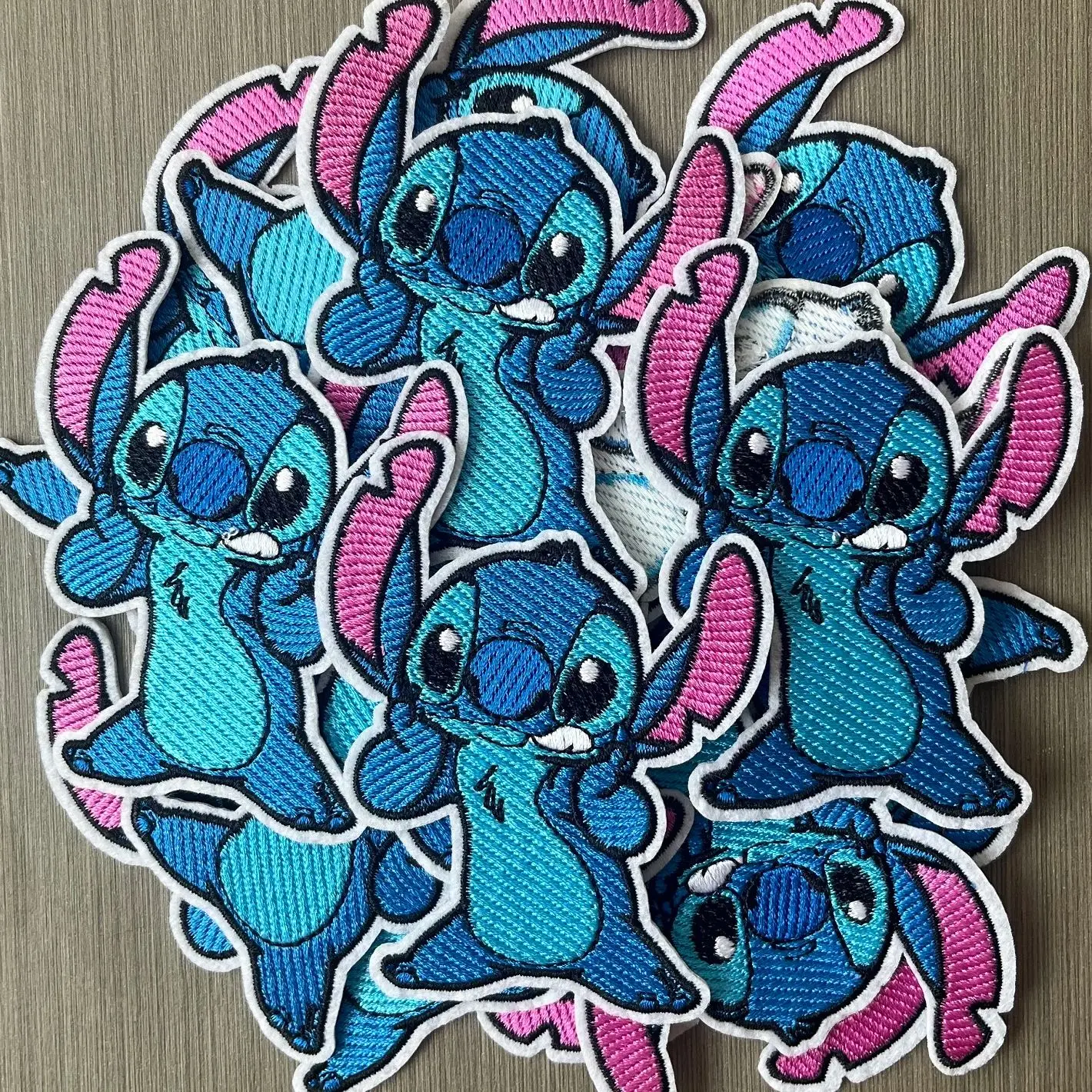 

5-20-100Pcs Disney Stitch Anime Coat Applique badge for Kids Clothes Jeans DIY Coat Hat iron on Embroidery Patches