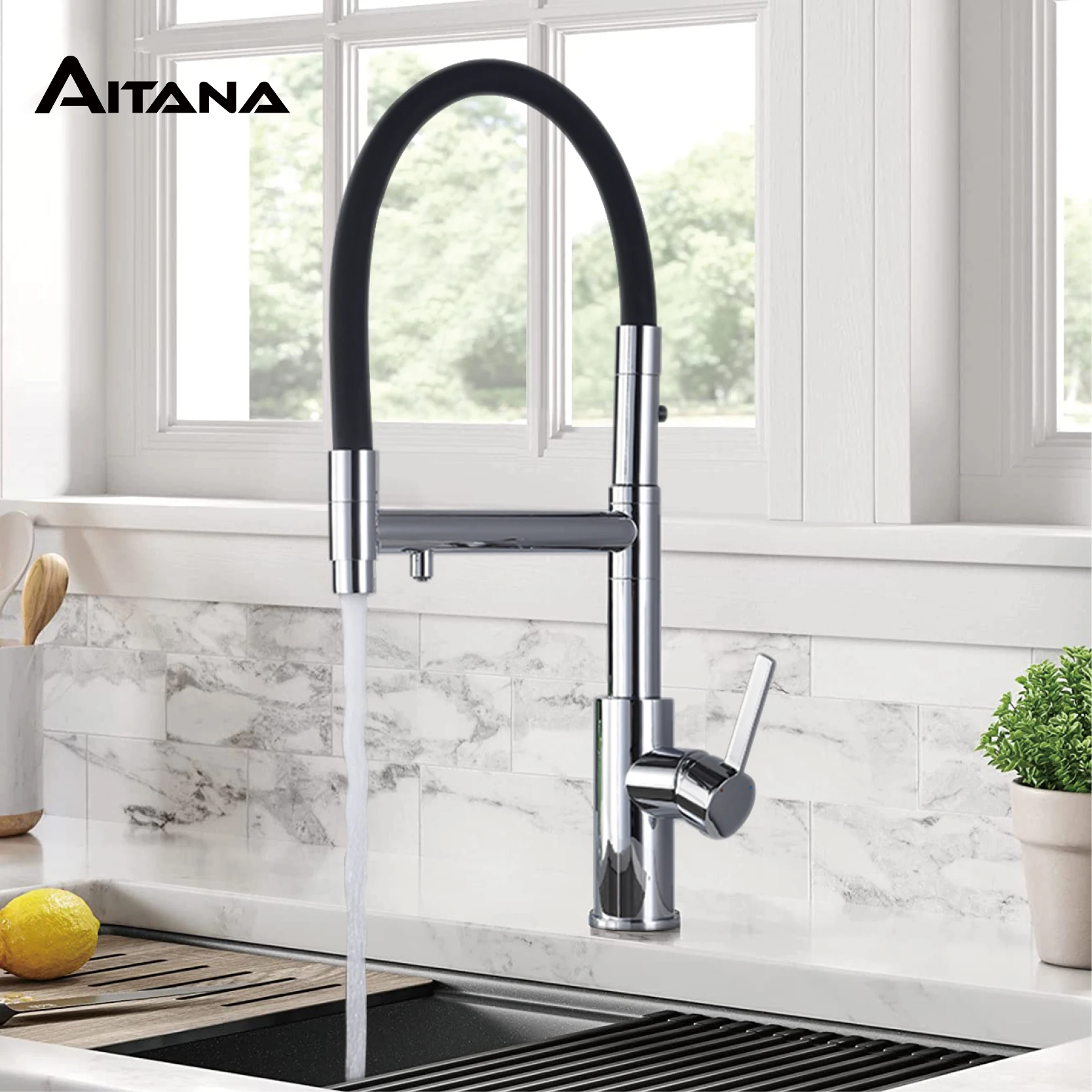 Luxury chrome brass kitchen faucet with one handle for hot&cold water Simple design Pull-out style with filtered water sink Tap