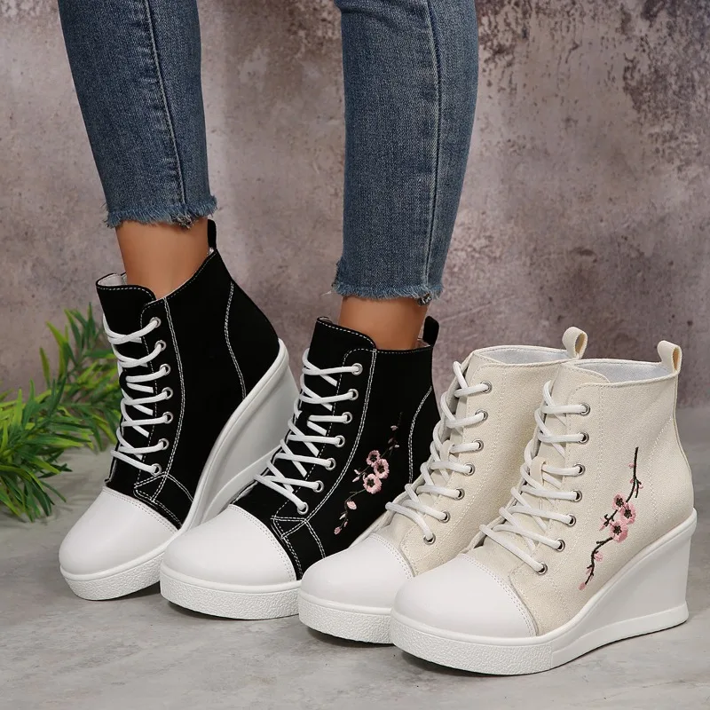 

2025 Floral Embroidered Wedge Woven Shoes for Women Autumn Lace Up High Top Casual Shoes Woman Fashion Platform Pumps
