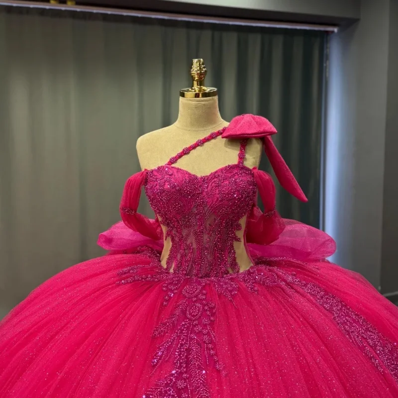 

Shiny rose pink Quinceanera Dress off-shoulde Lace decal Bow Tull Long tail vestidos de 15 Quinceanera ﻿Customize