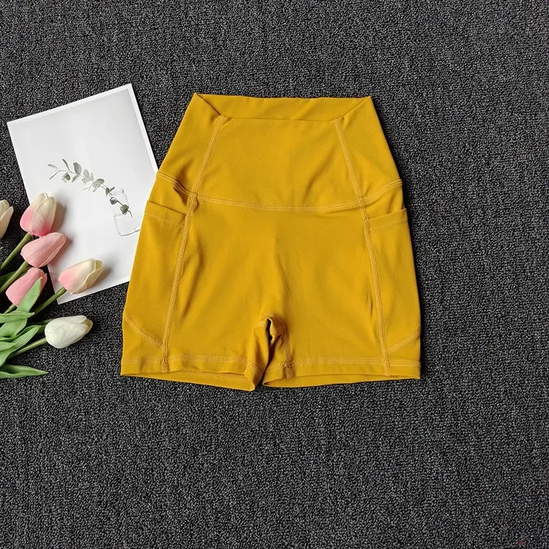 Hochgeschnittene Damen-Sport-Yoga-Shorts Schnelltrocknend Hüftliftend Fitness Laufen Radfahren 3-Punkt Schnelltrocknende Yoga-Shorts Gym-Shorts – Detail 4