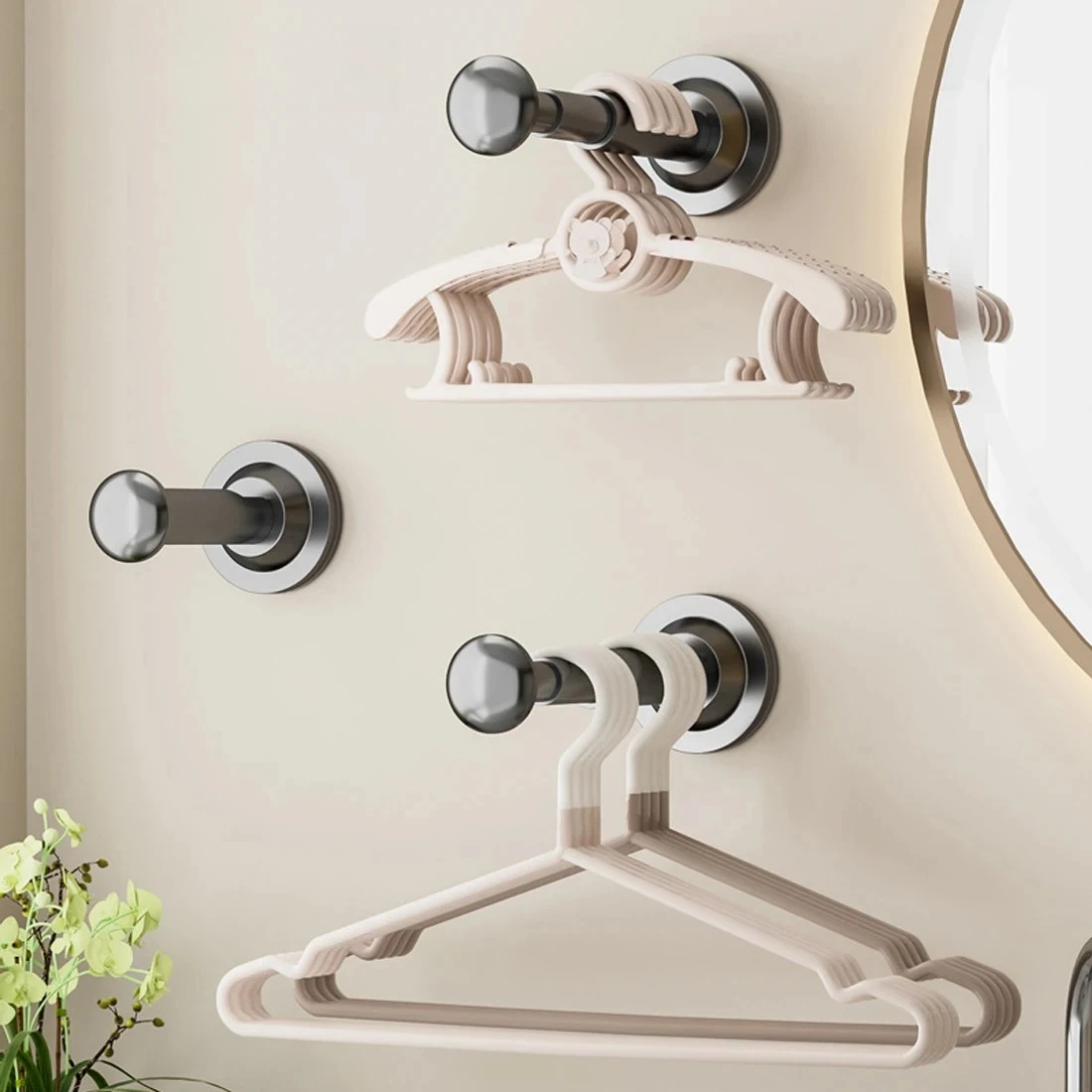 

Clothes Hanging Hanger Storage Rack Suction Cup Installation Retractable and Adjustable Length Home Use Hanger Storage Container