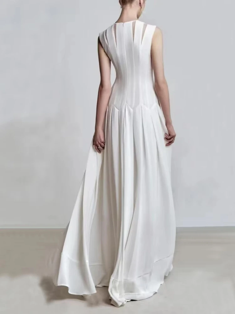 ชุดราตรีคอโอ แต่งลูกไม้ แต่งผ้าปะติด ทรงเอวสูง แขนกุด ยาว หรูหรา คุณภาพสูง สำหรับงานเลี้ยงกลางคืน  รับตัดตามสั่งสำหรับผู้หญิง