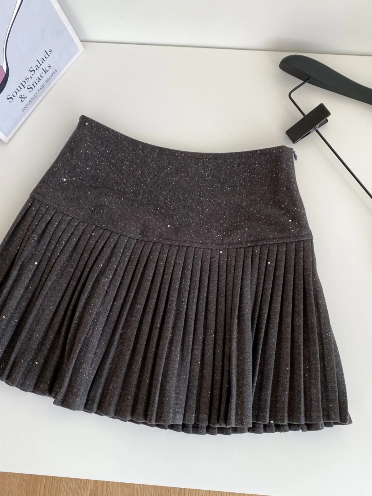 

iny плиссированная юбка с высокой талией, женская осенняя модная дизайнерская утягивающая юбка, предотвращающая воздействия, корейский трапециевидный силуэт