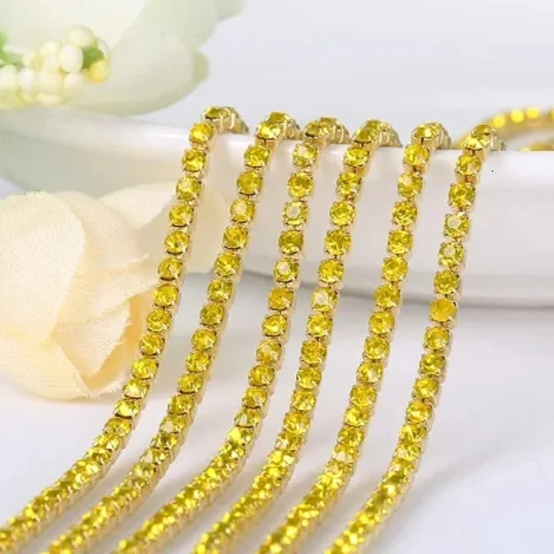 1yard/piece SS6 Lemon Yellow Glass Crystal Rhinestone Chain, Gold Bottom Sew On Cup Chains For Diy Garment Bags Decorations