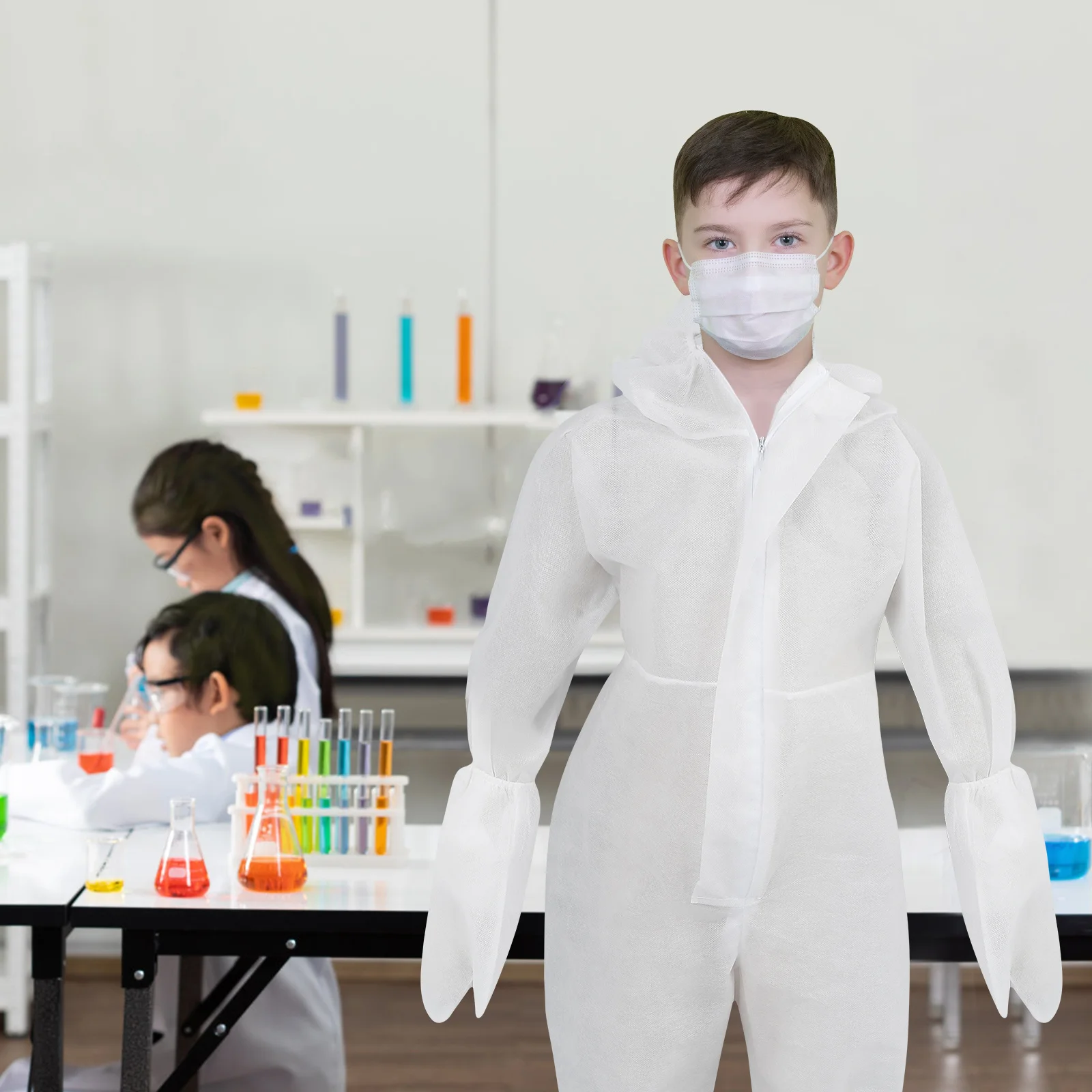 

Protective Suit Disposable One-Piece Nonwoven Cover Isolated Safety Clothing For Outdoor Dust Chemical