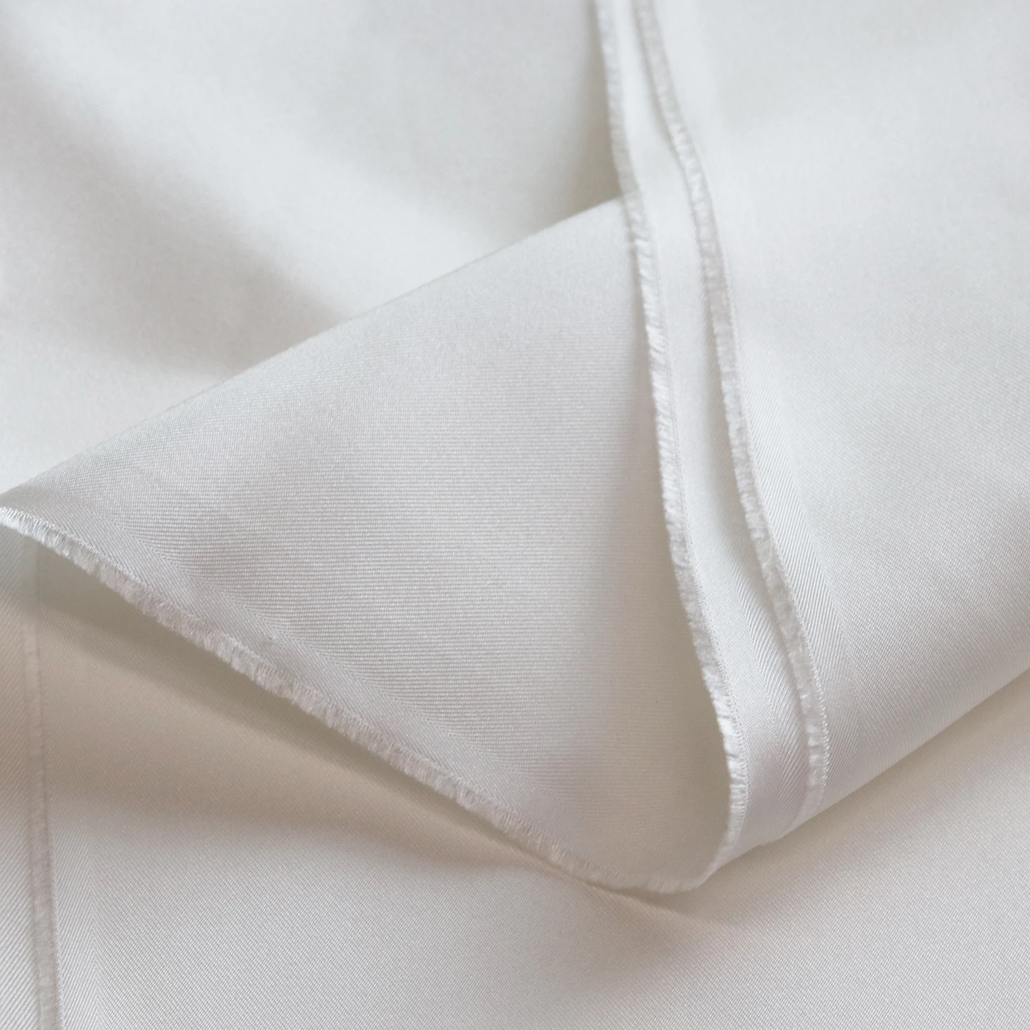 100*140cm Natrue White 100% Pure Silk Twill Fabric  Women\'s Clothing Shirt Fabrics Cloth for Dress by Meter Sewing