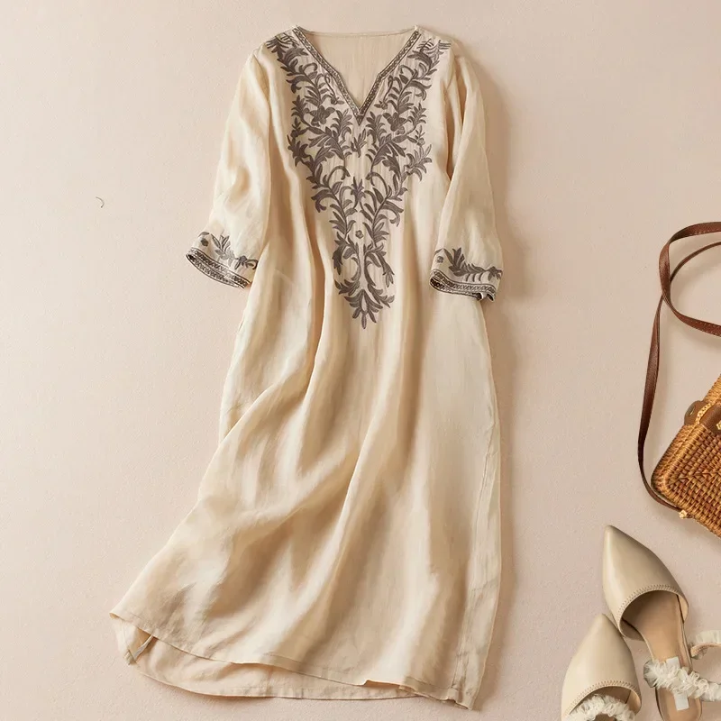 

Women Dress Short Sleeve Retro V-neck Cotton Linen Embroidery 2023 Summer New Loose Pure Color Dress Fashionable Casual