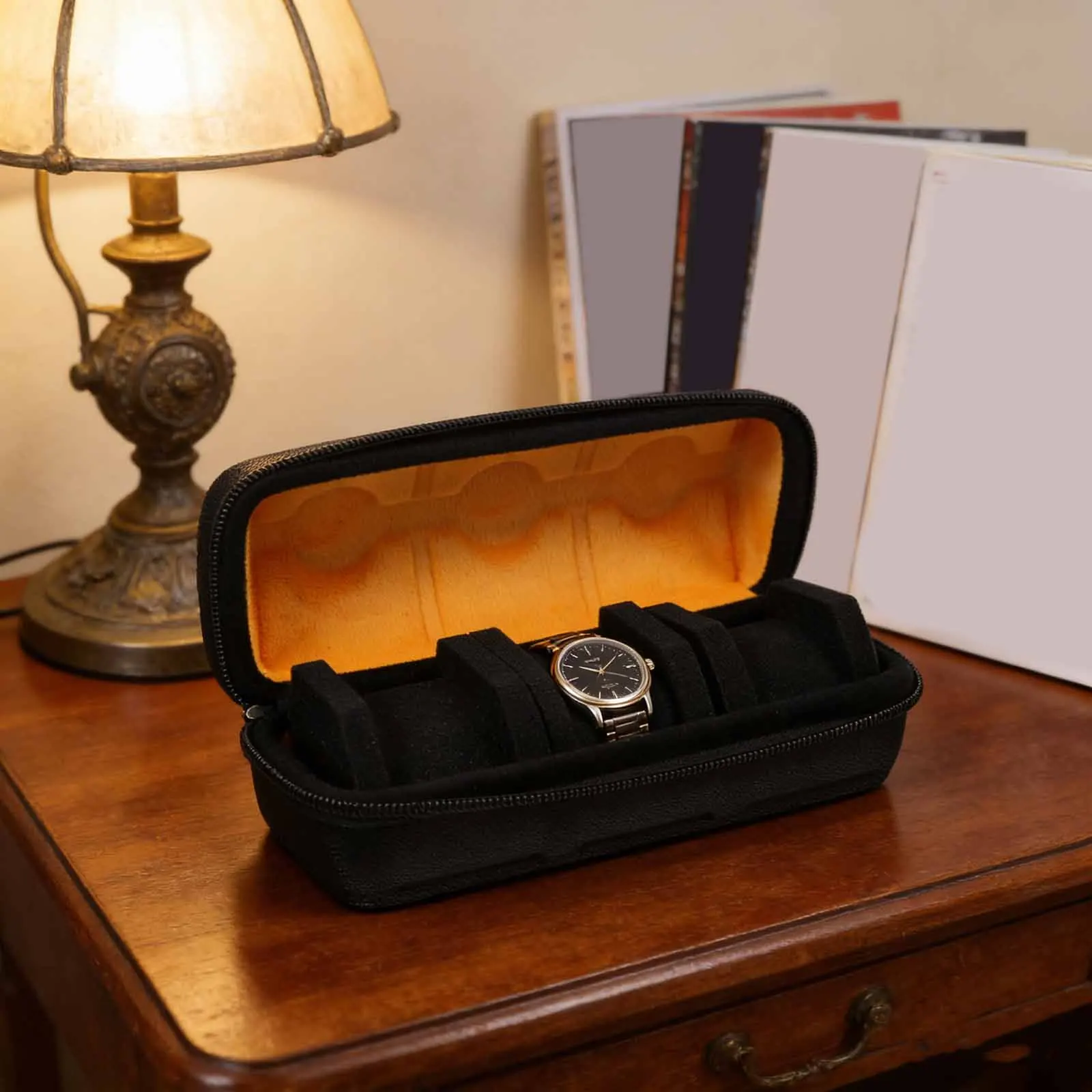 

Travel Watch Storage Case 3 Slot Hard Shell Watch Holder Organizer for Wristwatches Jewelry Portable Compact Design