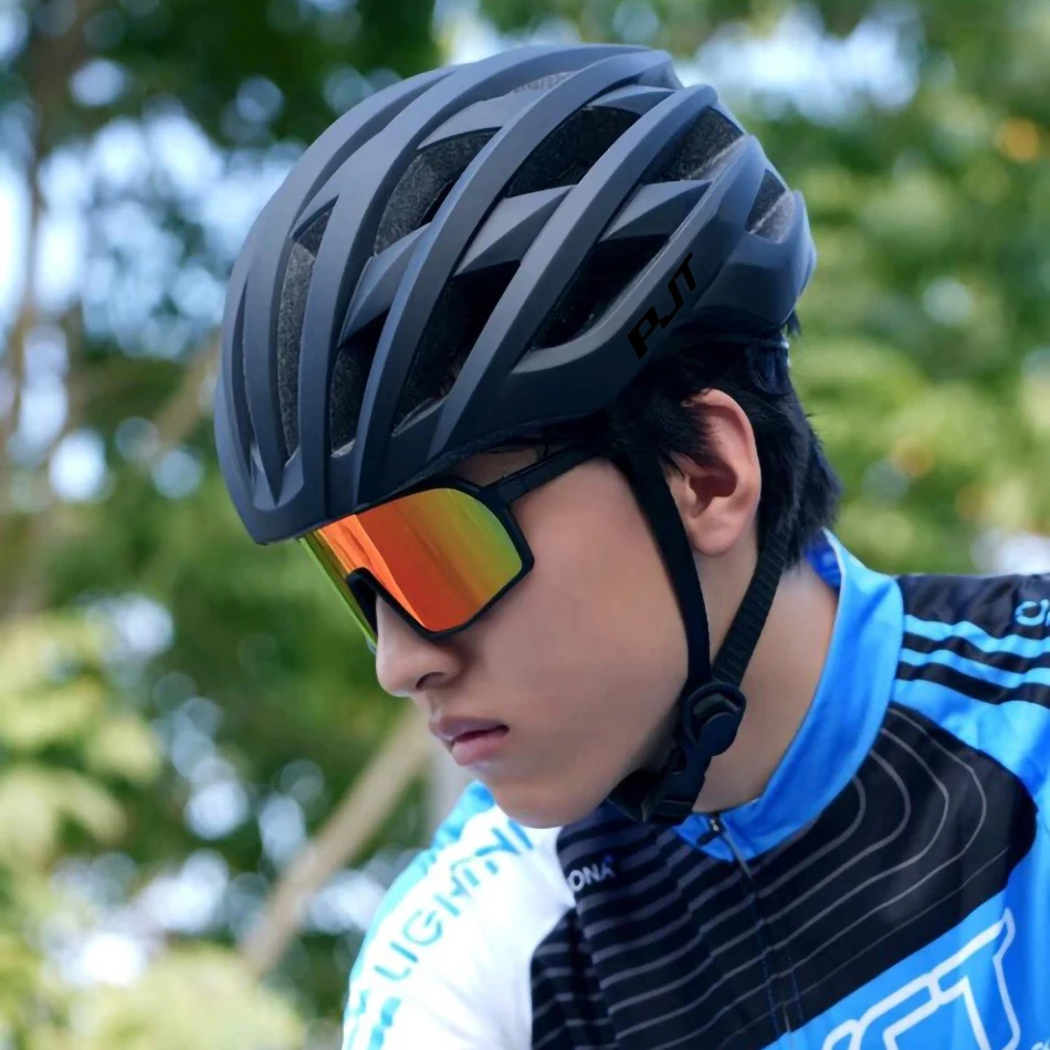 

PJT Adult Bicycle Helmet Ultralight lntegrally Cycling Helmet for Men Women Comfort Mountain Road Bike Accessories Bike Helmet