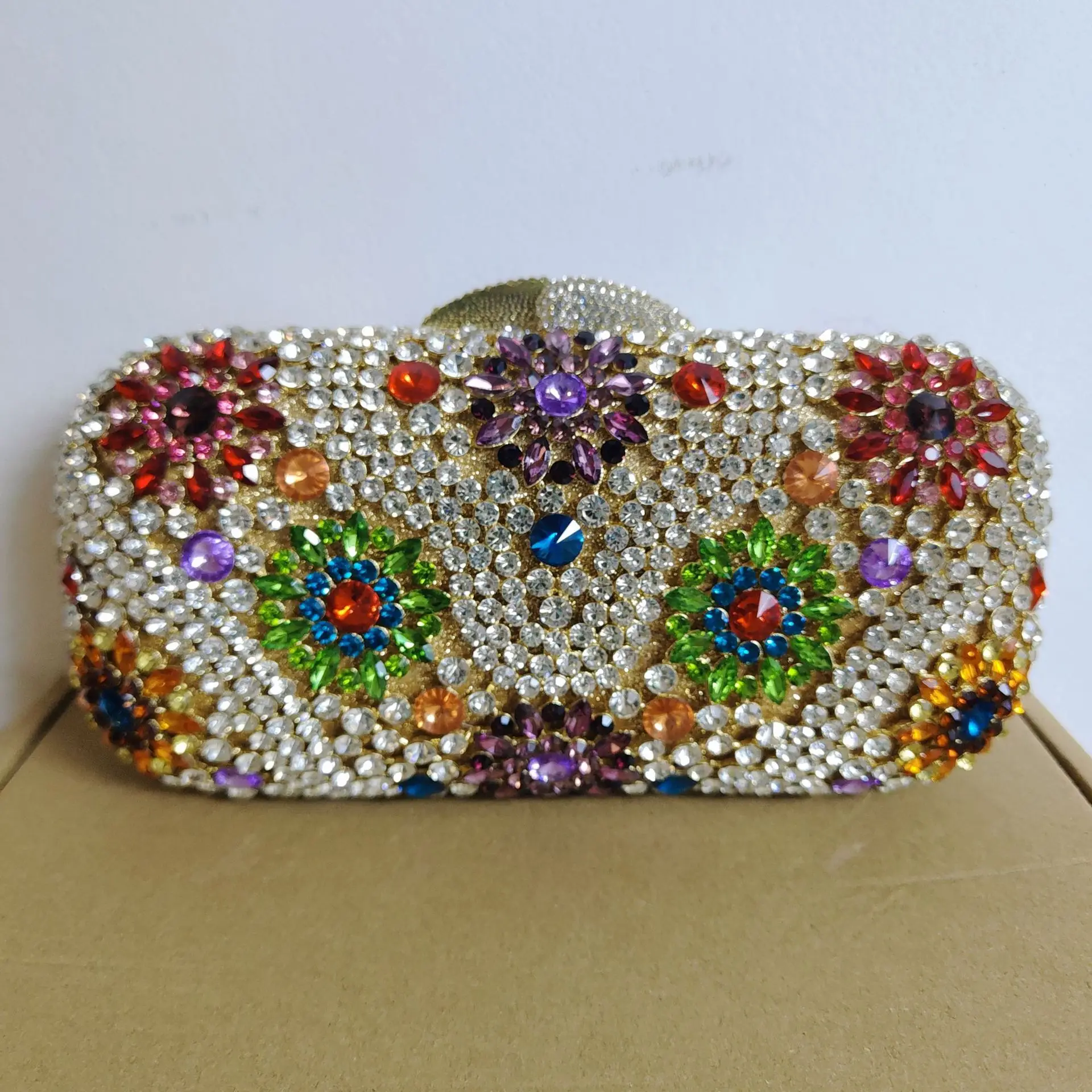 

Female Crystal Sliver Evening Handbags Designer Women Best Quality Stones Day Clutch Purse Wedding Party Diamond Handbag