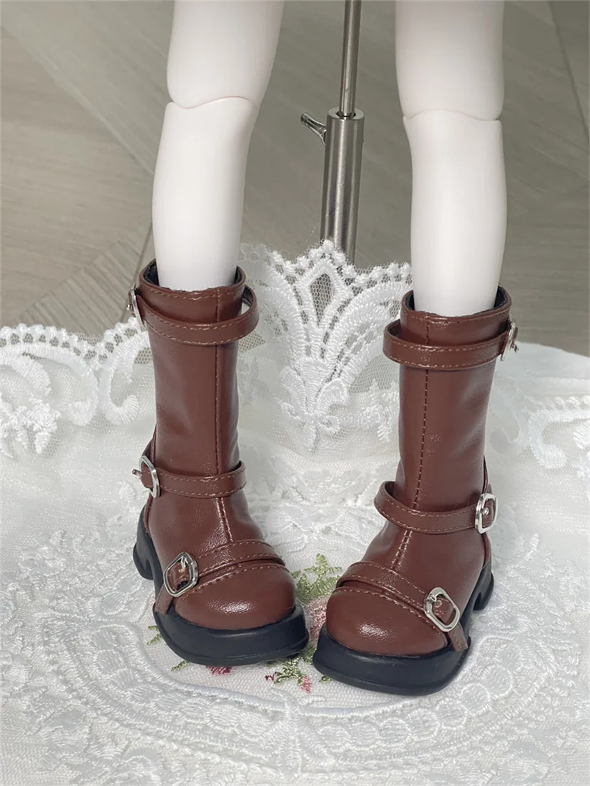 

BJD/SD Кукольная обувь 1/4 Коричневые высокие сапоги с круглым носком на толстой подошве и квадратной пряжкой, игрушки, подарки, ботильоны с круглым носком