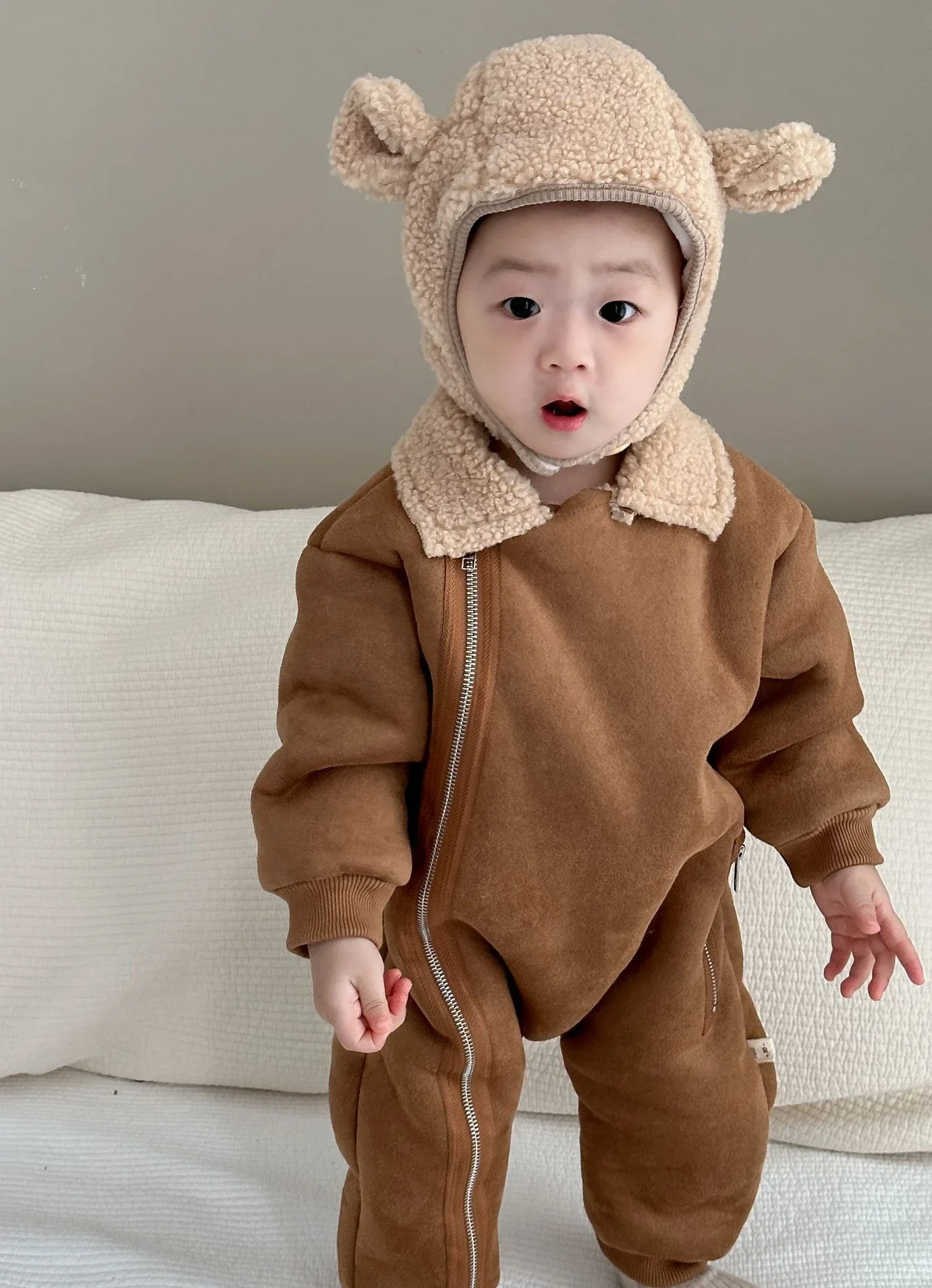 Baby Autumn and Winter Clothes Baby Outdoor Clothes Korean Baby Fleece Rompers Thickened Warmth Jumpsuit