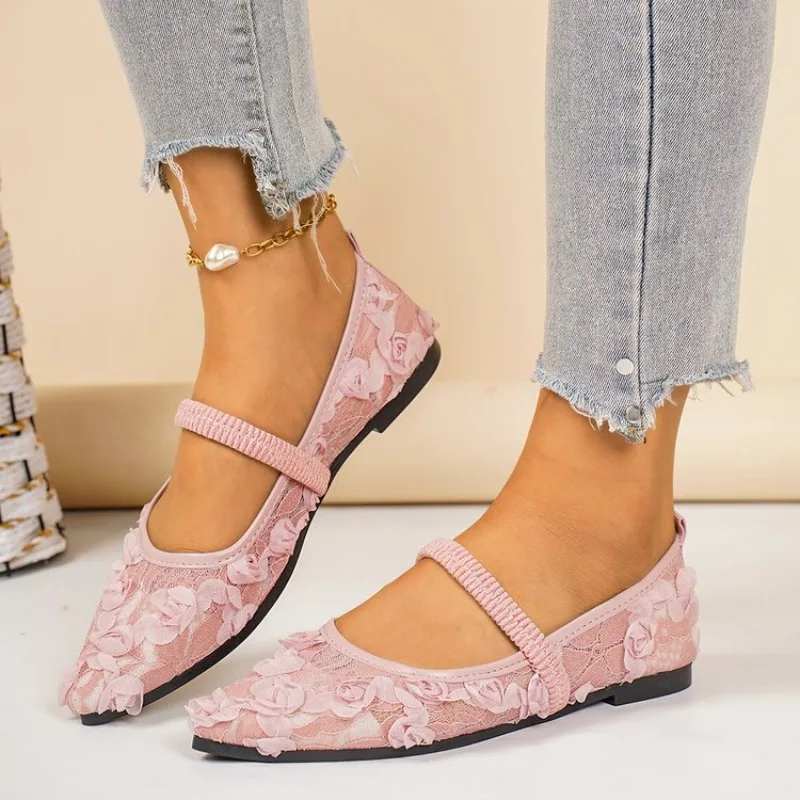 

2026 New Spring Lace Women Shoes Pointed Toe Slip On Shoes Comfort Soft Sole Female Elegant Dress Flats Shoes