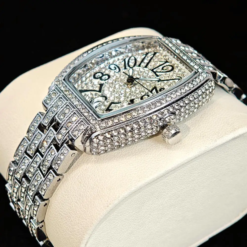 Hot Luxury Brand Women Watch Fashion Hip Hop Diamond Shiny Quartz Ladies Wristwatch With Calendar Tonneau Wristwatch Droshipping