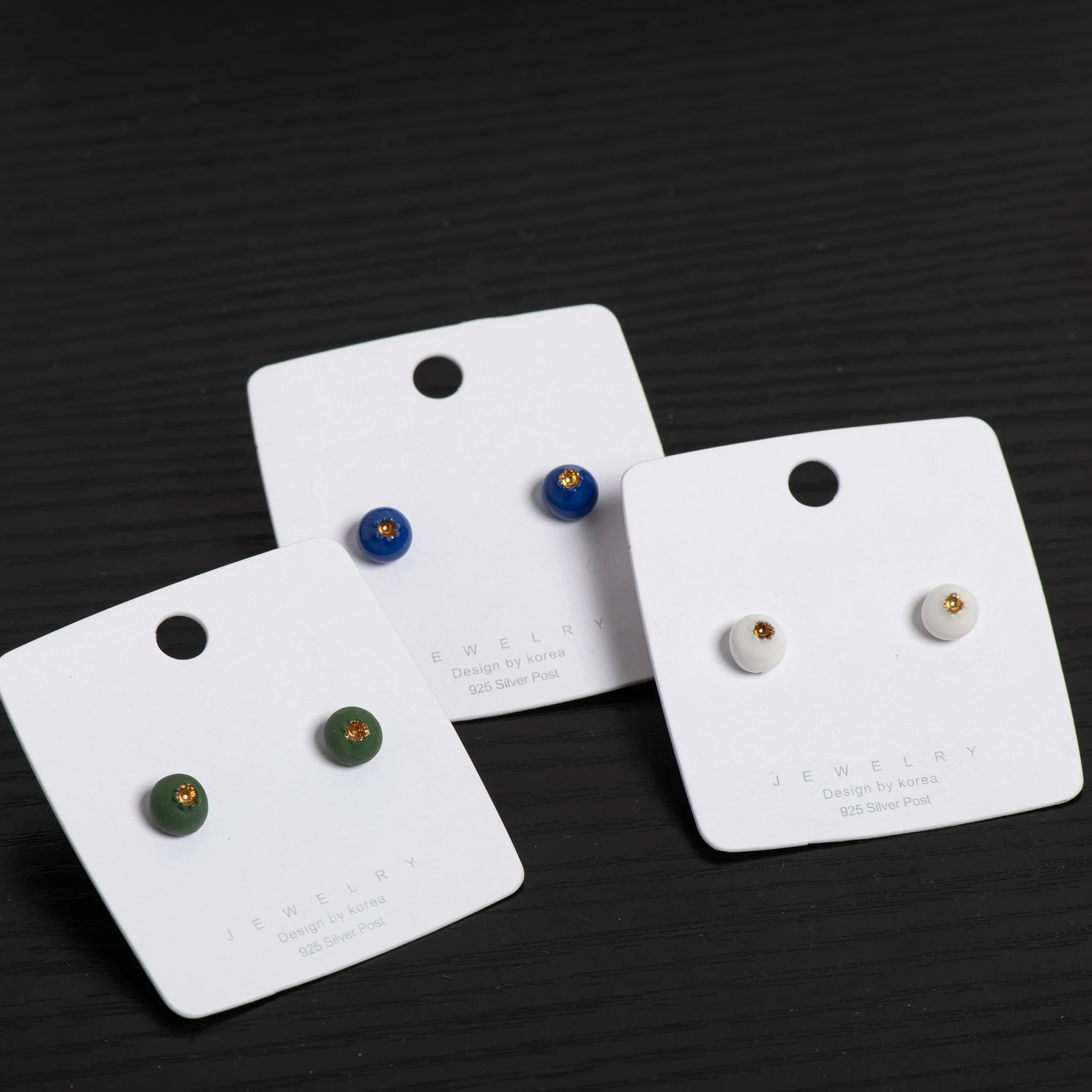 Handmade Edged Round Ceramic Stud Earrings for Women Elegant Minimalist Jewelry 1 Pair S00125