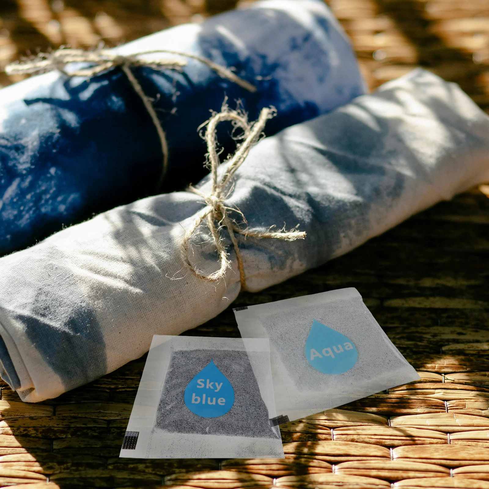 

10Pcs Tie Dye Powder Safe Non-Toxic Fabric Dye for DIY Clothes Customization Long-Lasting Colors Reusable for Multiple Washes