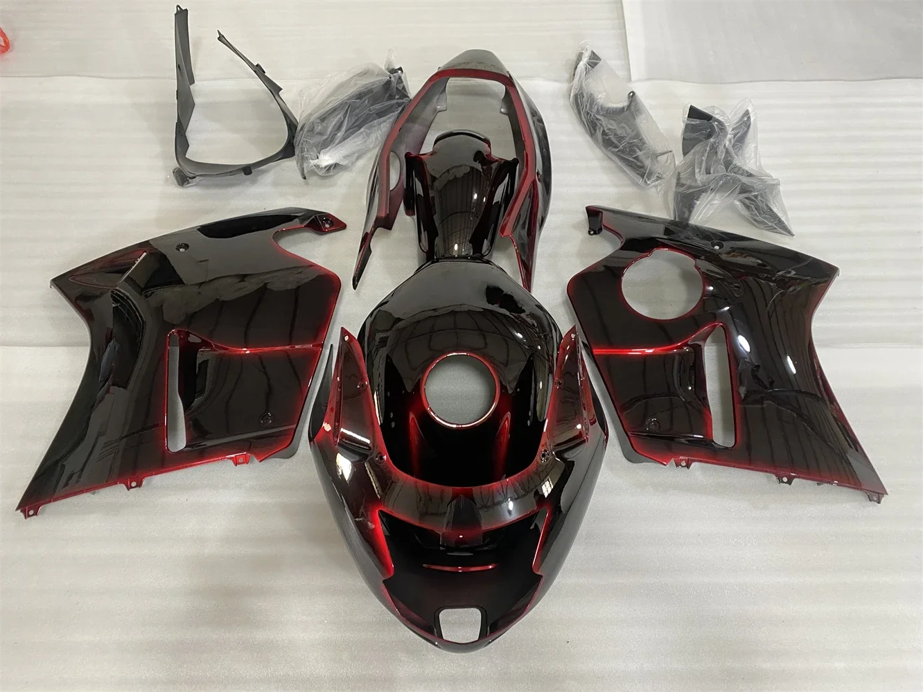 

a/For HONDA CBR1100XX 1997 1998 1999 2000 2003 CBR 1100XX 97-03 Injection Bodywork Set Motorcycle Fairing Parts