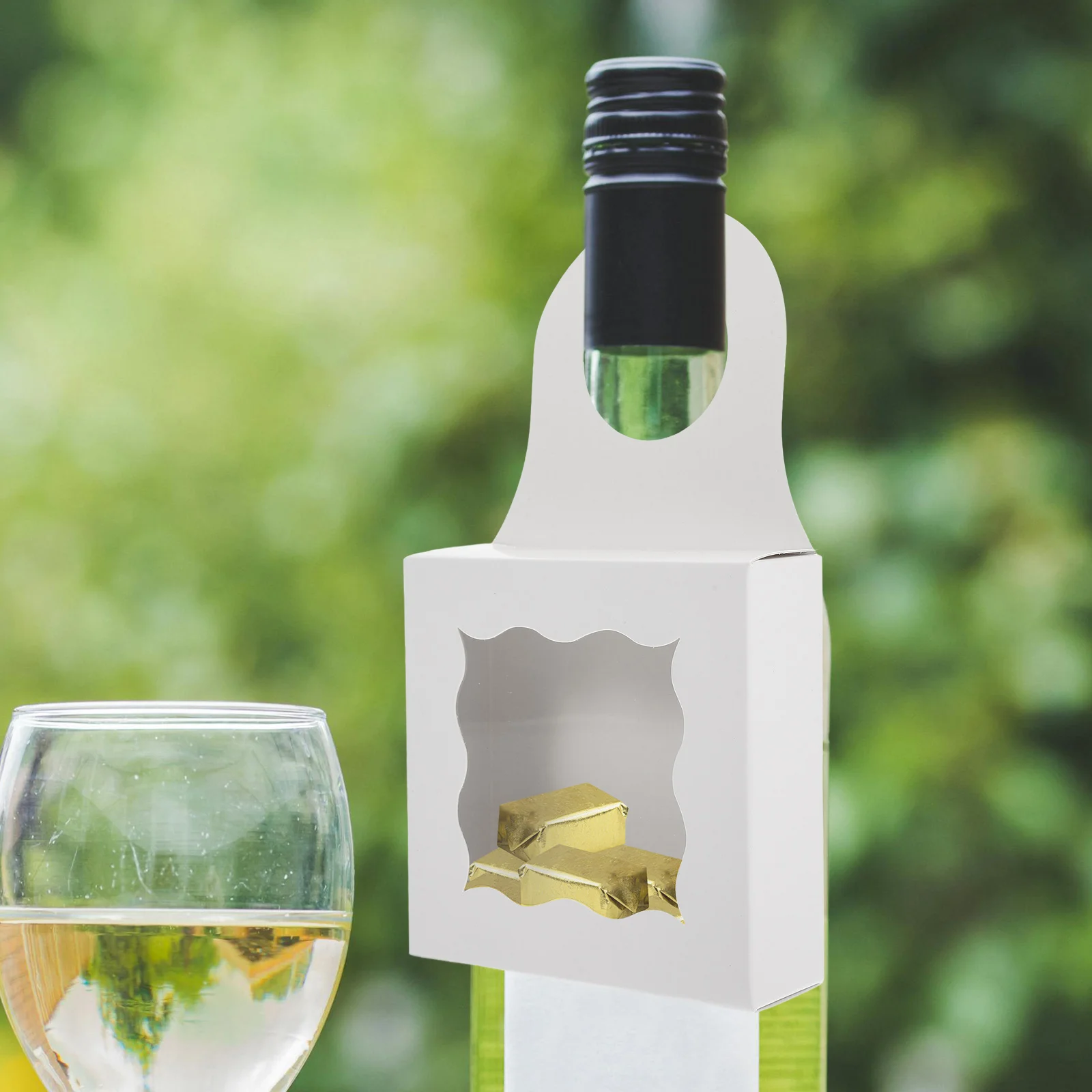 

25 Pcs Gift Boxes Wine Bottle Organizer for Posting Small with Window Case White
