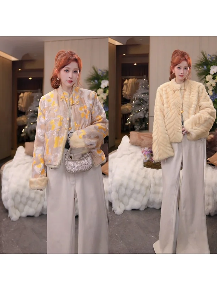 

New Chinese Sle Two-Sided Wearable Patchwork Fluffy Jaet with Embroidered Buttons Slimming Versatile ort Outerwear