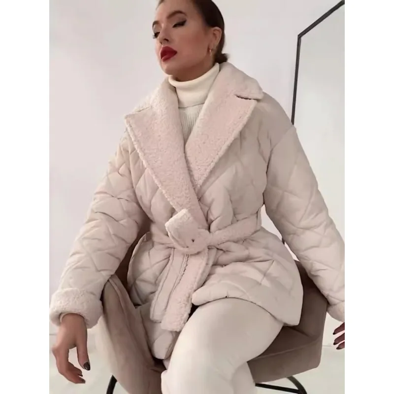 Women's clothing Winter New arrivals Patchwork Sequins Round neck Cotton coat Charming Diamond pattern Fitted waist Slimming