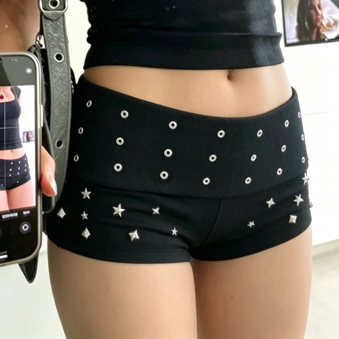 Fashion Personality Low Waist Flanged Rivet Design Sense Knitted Shorts Women's Spice Girl Casual Shorts