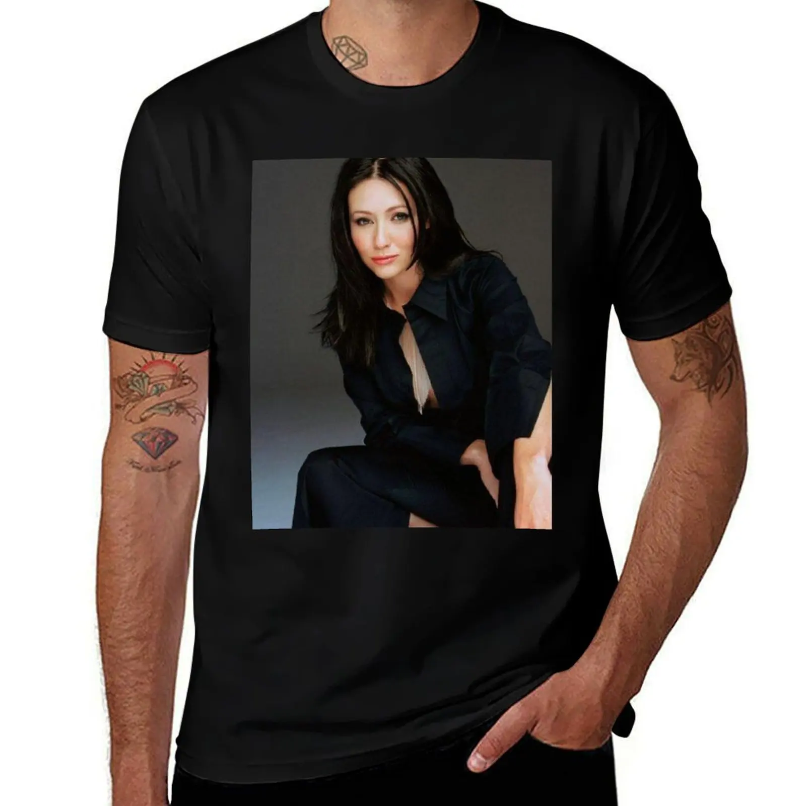 

Shannen Doherty T-Shirt man t shirt designer cotton t shirts high quality cotton t shirts man 100% T-Shirt