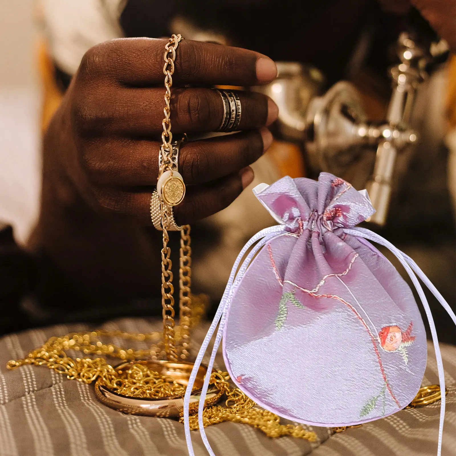 

12pcs Drawstring Gift Bags Mini Fruit Flower Pull Bag Fabric Silk Jewelry Pouch Small Treat Bags Christmas Party Favor Wedding