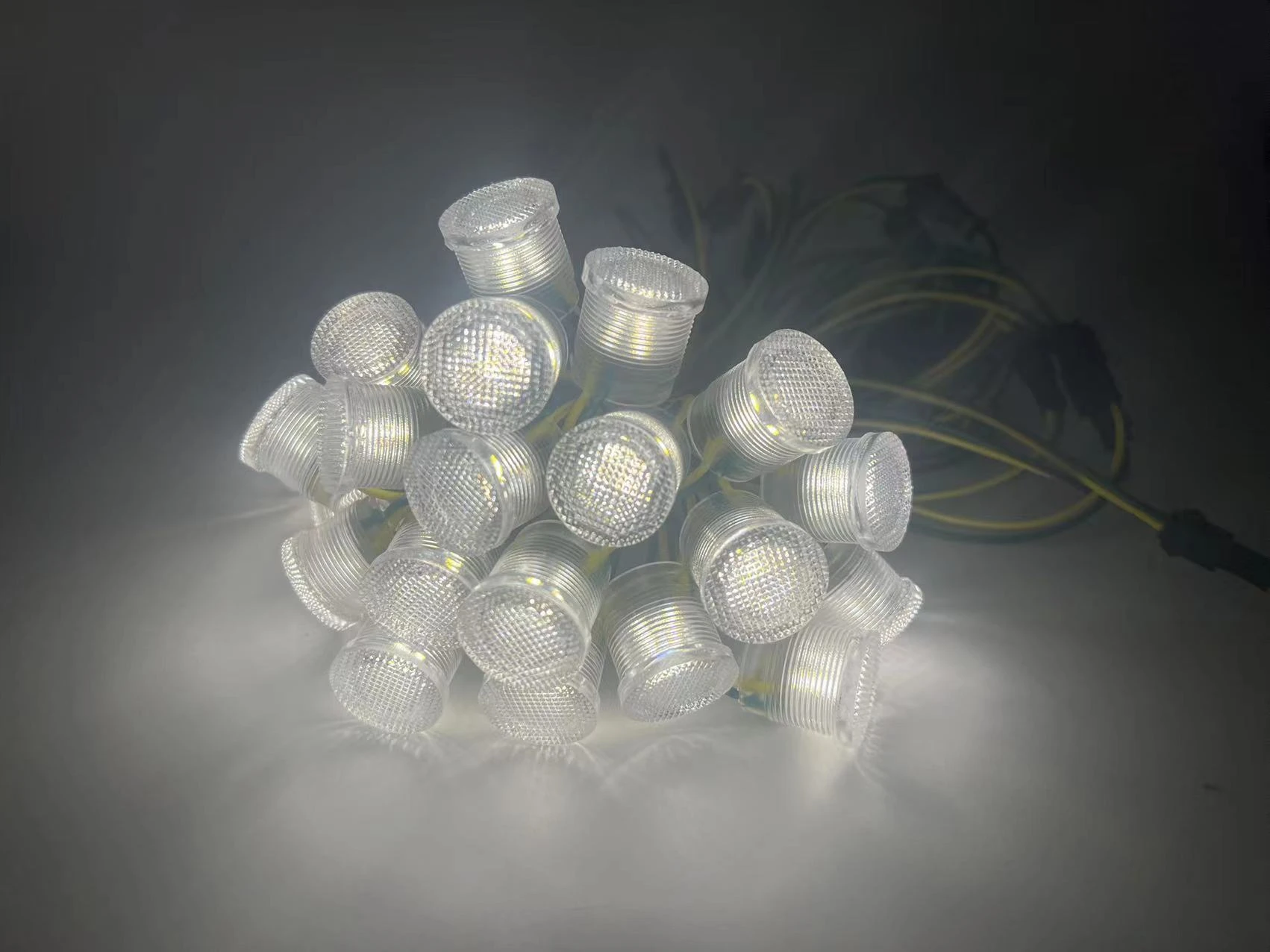 12V Ws2811ic Full Color Advertising Light LED Point Light Source 20MM Magic Color Transparent Pixel Light Support Customization