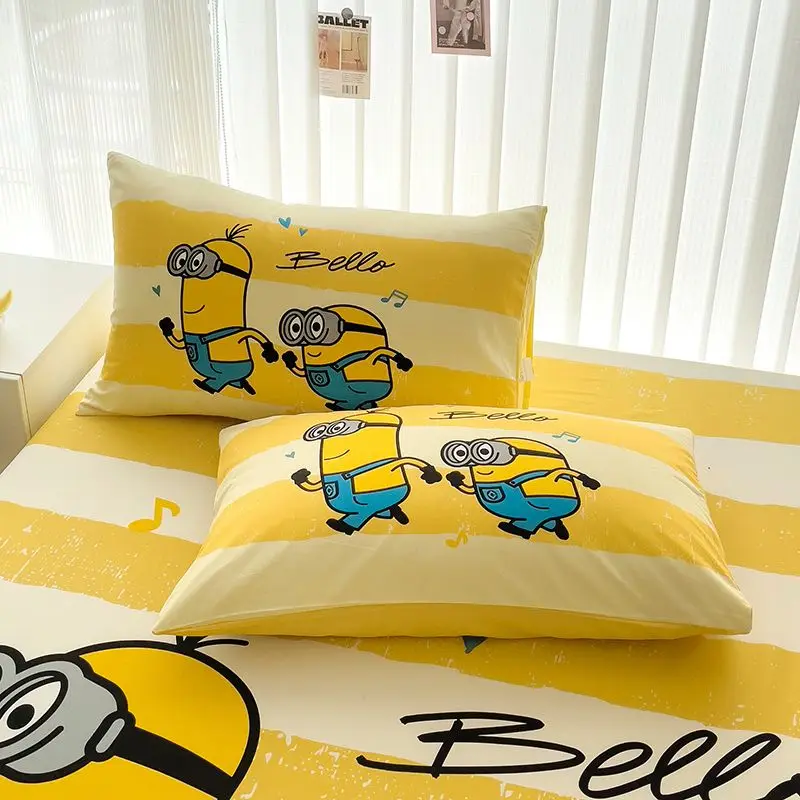 Despicable Me Minions Kevin Bob Anime Peripheral Cartoon Cute Cotton Pillowcase Creative Kawaii Children's Pillowcase Bedding