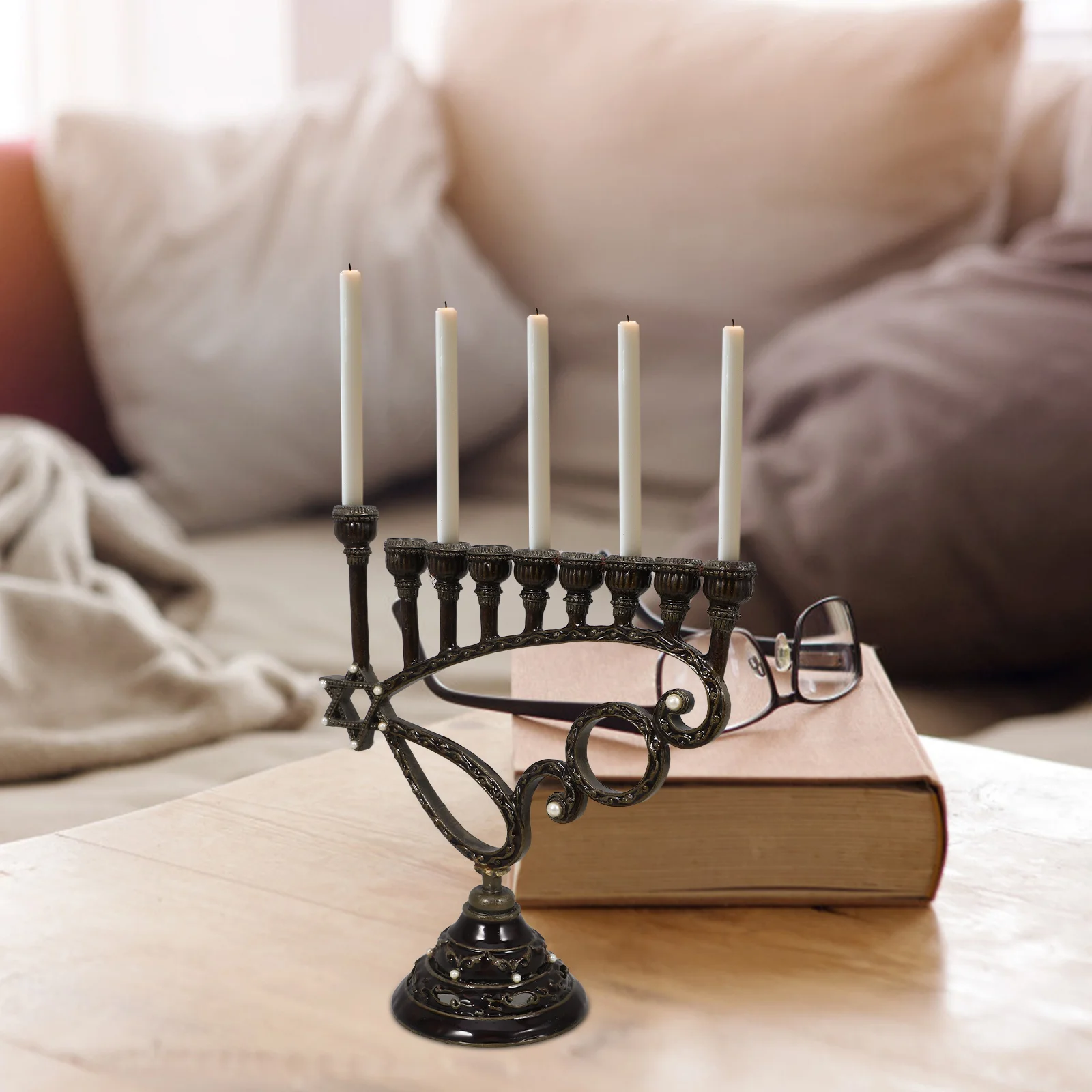 

1pcs Hanukkah Holder Vintage Enamel Design Retro Metal Tabletop Decor Festival Supply Multi-Slot Candlestick