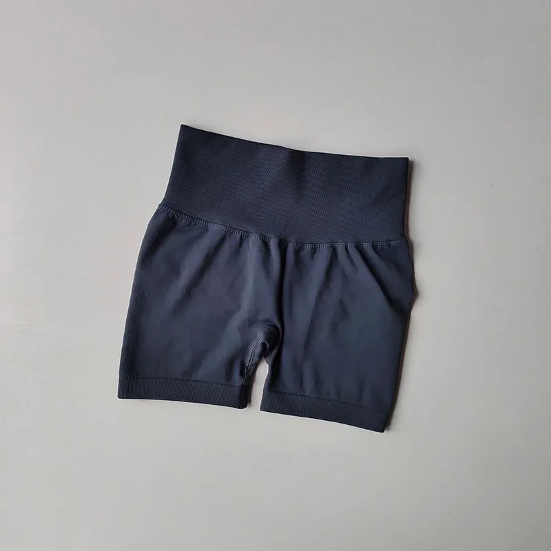 Peach High-Waist-Sportshorts mit Hüftlift-Effekt für Damen, taillenschlank machende, nahtlose Laufhose, schnelltrocknend, Dreipunkt-Design – Detail 5