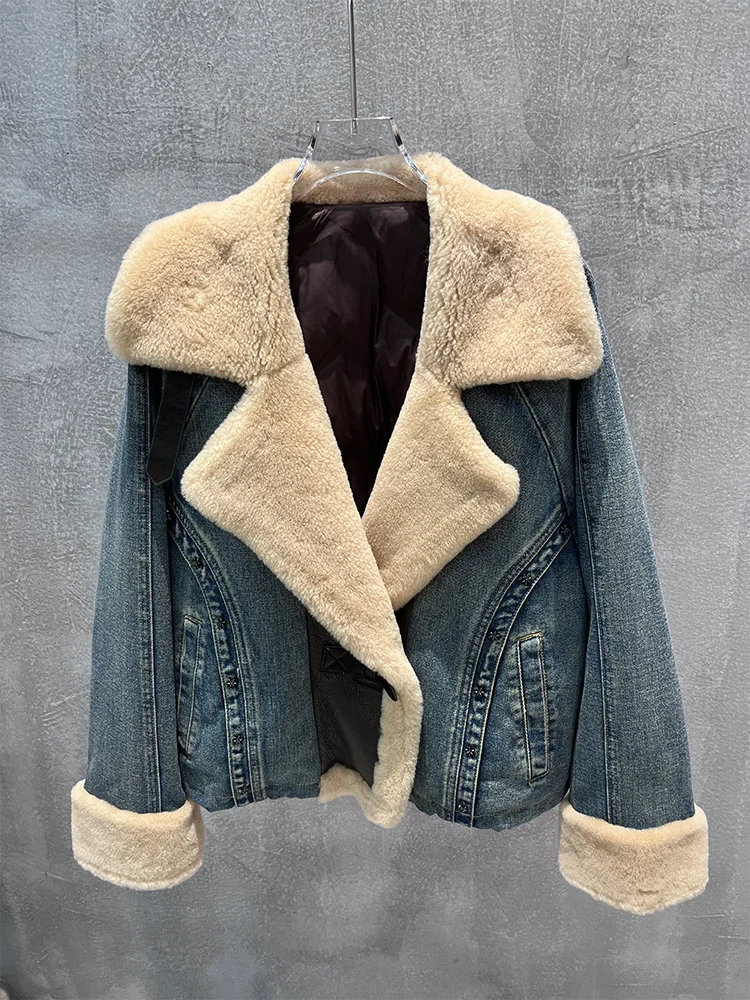 

2025 New Winter Women's Goose Down Jacket Denim Jacket Natural Real Sheep Fur Collar Outwear Luxury Female Coats