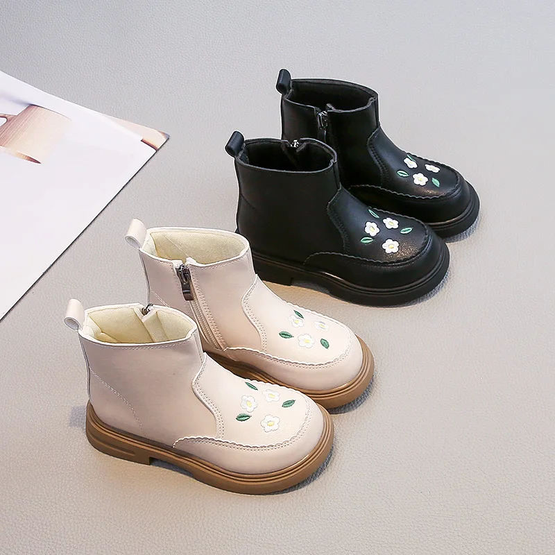 Fashion Girls Ankle Boots Autumn New Comfortable Anti Slip Children Flat Boots Princess Girl Boot Casual Leather Single Boots