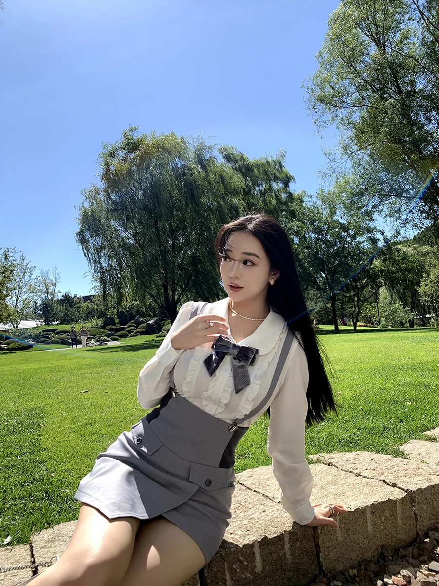 

Комплект из топа и комбинезона Cherry Micro Fat Knot с отстегивающимся деревянным поясом для женщин