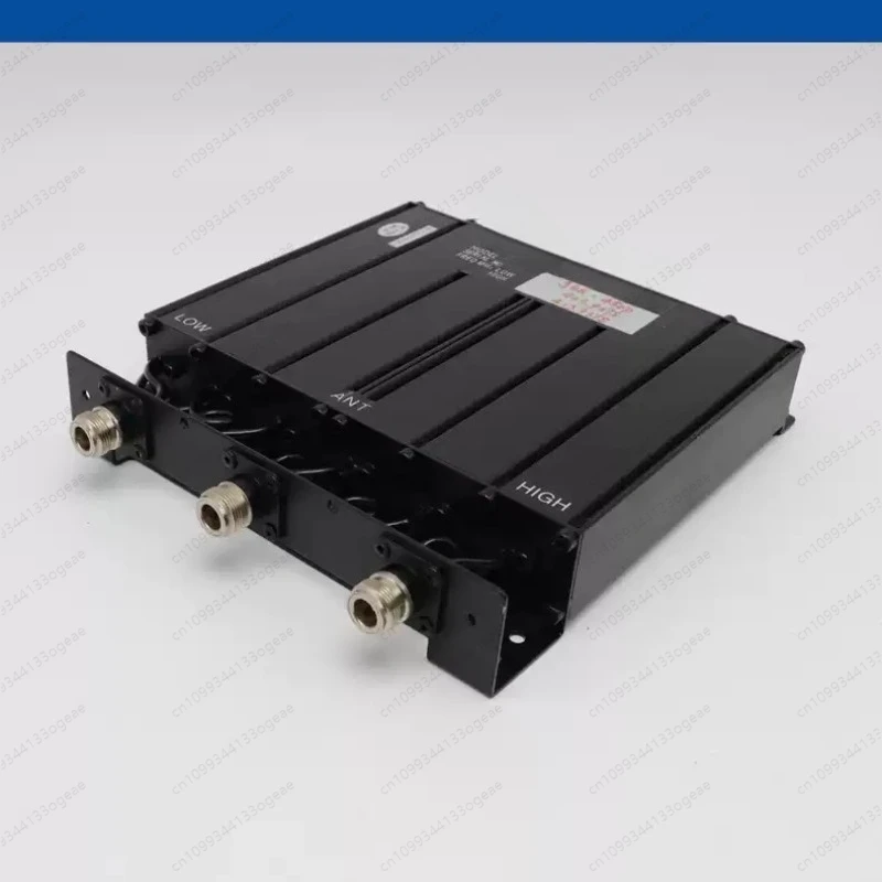 30W/50W 6 Cavity Duplexer VHF/UHF Repeater Duplexer for Radio Communication Radio Repeater 136-180Mhz/380-520Mhz/400-470Mhz