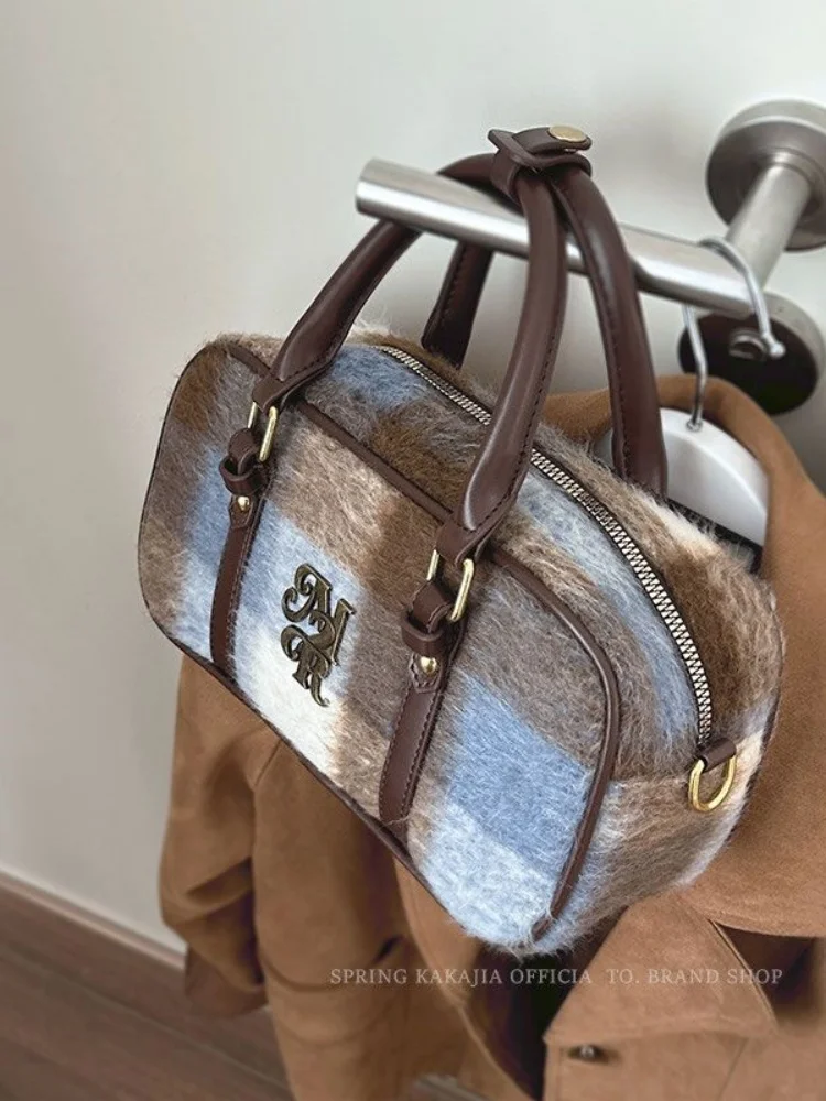 Korean Fashion  Vintage Preppy Style Plaid Woolen Women Handbag Trendy Streetwear Y2k Ladies Shoulder Crossbody Bag
