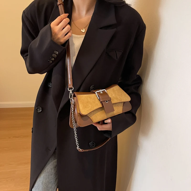 2023 Women Pu Leather Underarm Shoulder Bag Fashion Contrasting Colors Chain Crossbody Bag Lady Underarm Handbags and Purses