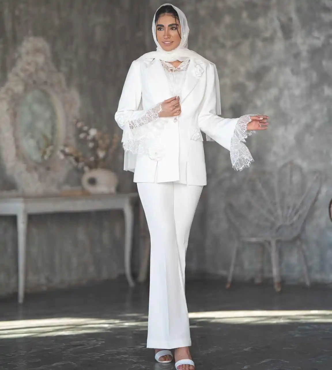 Chic Women Suit Set 3D Applique Lace Flare Sleeve Blazer With Pants Formal Outfit For Wedding Guest Evening Banquet Customized