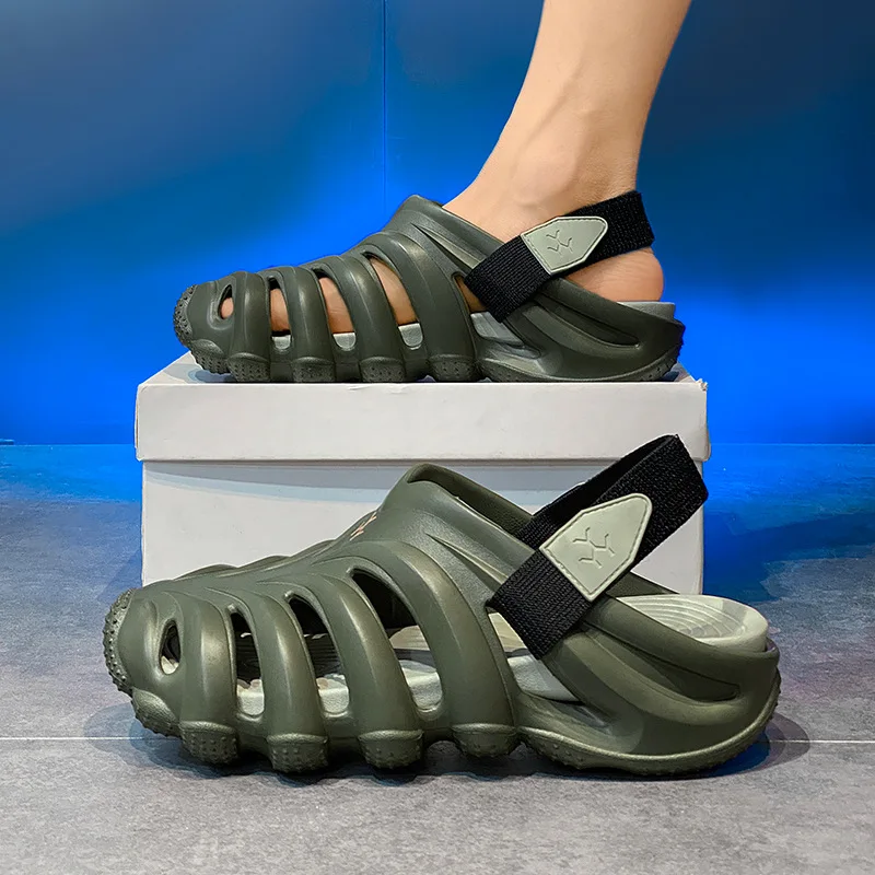 

2025 New Men's Closed - Toe Fashion Slippers Ultra Comfort & Anti-slip Perfect for Outdoor Wear, Wading & Beach Sports Sandals