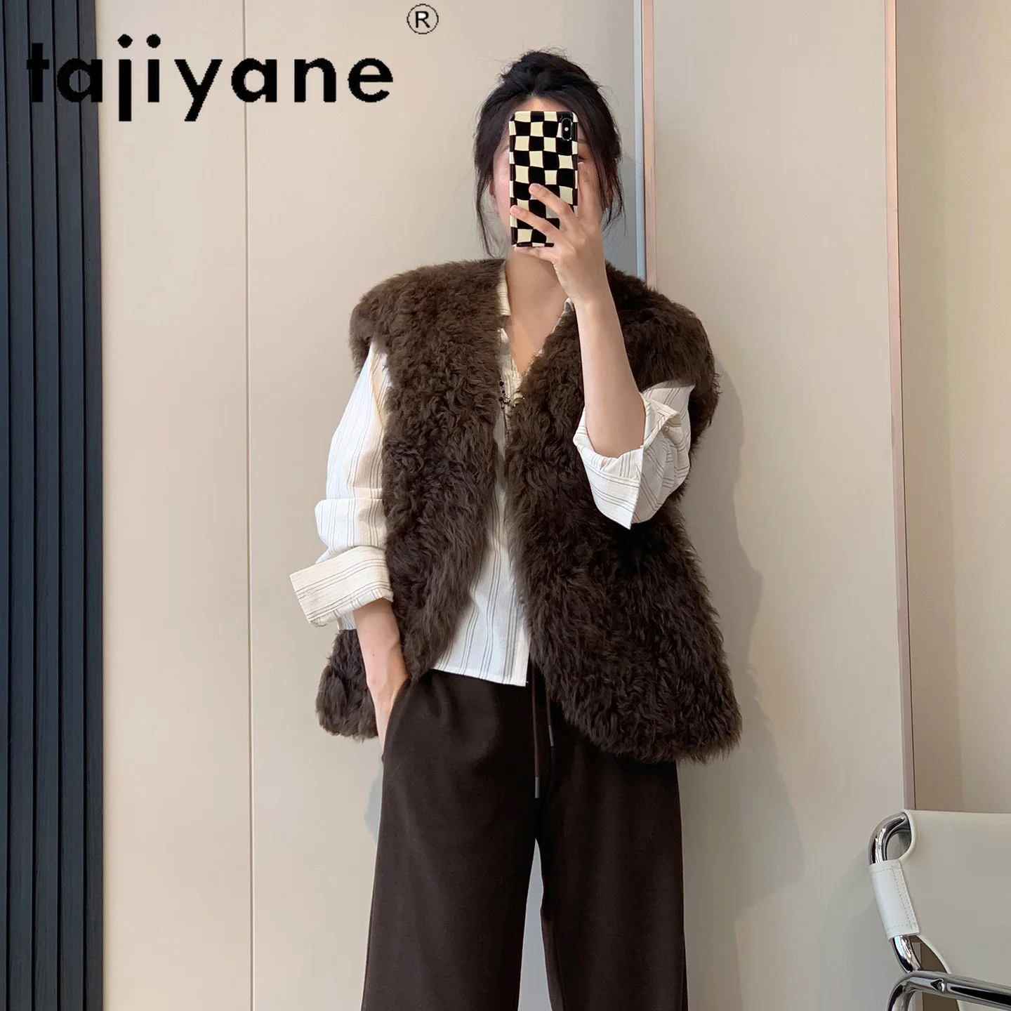 سترة من TAJIYANE 100% من صوف توسكانا الطبيعي من جلد الغنم مزدوجة الوجه سترة نسائية أنيقة بدون أكمام سترات من الفرو الحقيقي ملابس شتوية 2025 شوروبا